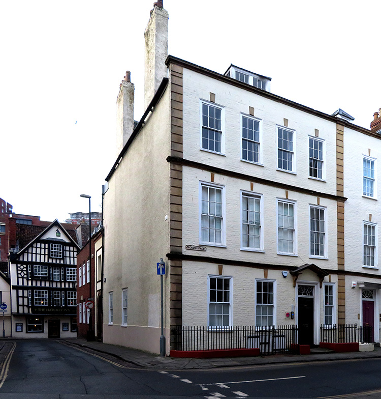 Office space to rent in Bristol Office building
